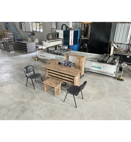 Çizgi Masa Takımı